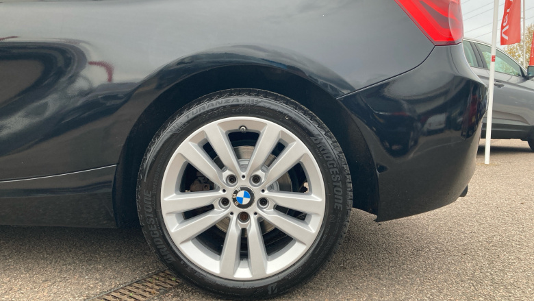 BMW 1 Series 116d Sport 3dr [Nav/Servotronic] Step Auto Diesel Hatchback